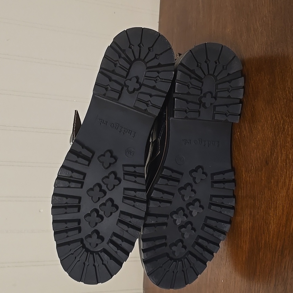 Indigo Rd. Black Combat Boots with Buckle Detail. 6.5 - Picture 3 of 6